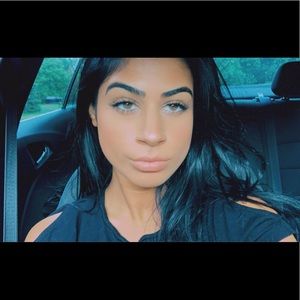 Meet your Posher, Jenna